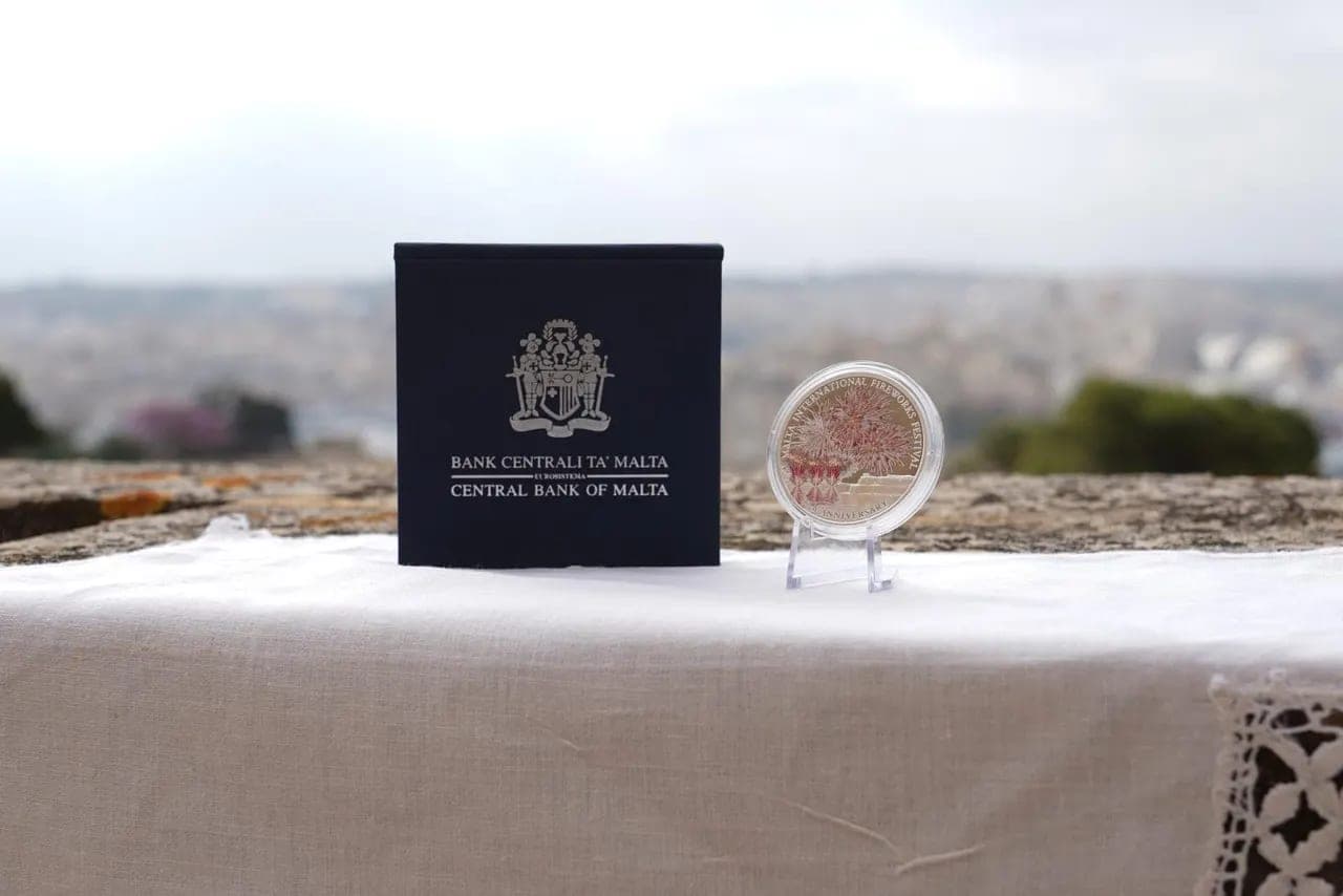 Central Bank and MTA launch silver coin to mark 25 years of fireworks festival