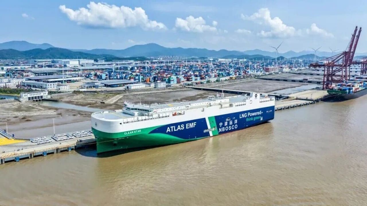 Chinese liner enters car carrier market with Mediterranean service